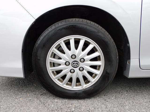 ヴォクシー ハイブリッドV フルセグナビ・Bカメラ・BTオーディオ・両側スライドドア・LEDライト・フォグライト・本革ステアリング・ETC・クルーズコントロール・シートヒーター・アイドリングストップ・フロアマット・ドアバイザー(50枚目)