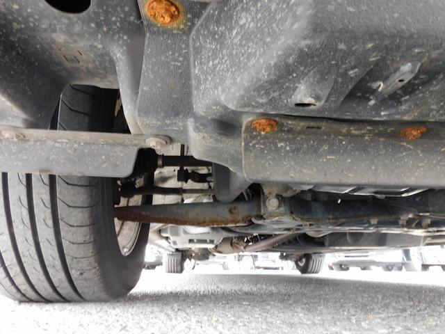 ヴォクシー ハイブリッドV フルセグナビ・Bカメラ・BTオーディオ・両側スライドドア・LEDライト・フォグライト・本革ステアリング・ETC・クルーズコントロール・シートヒーター・アイドリングストップ・フロアマット・ドアバイザー(55枚目)