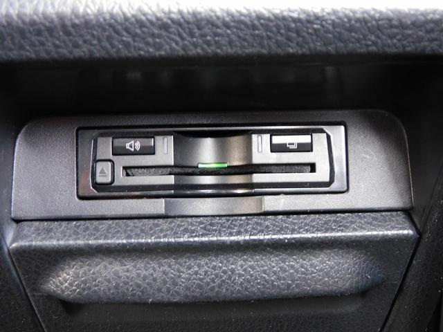 ヴォクシー ＺＳ　後期・９インチフルセグナビ・後席モニター・ＢＴオーディオ・両側自動ドア・ＬＥＤライト・フォグＬＥＤ・デジタルミラー・１６ＡＷ・トヨタセーフティセンス・クルーズコントロール・ＥＴＣ・フロアマット（14枚目）