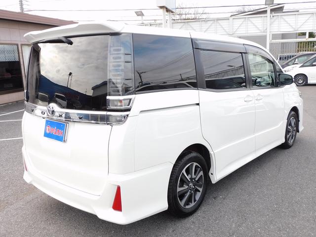 ヴォクシー ＺＳ　後期・９インチフルセグナビ・後席モニター・ＢＴオーディオ・両側自動ドア・ＬＥＤライト・フォグＬＥＤ・デジタルミラー・１６ＡＷ・トヨタセーフティセンス・クルーズコントロール・ＥＴＣ・フロアマット（24枚目）