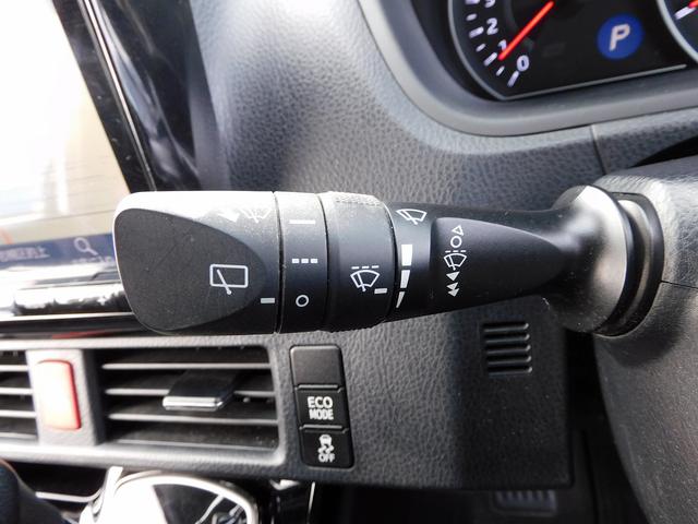 ヴォクシー ＺＳ　後期・９インチフルセグナビ・後席モニター・ＢＴオーディオ・両側自動ドア・ＬＥＤライト・フォグＬＥＤ・デジタルミラー・１６ＡＷ・トヨタセーフティセンス・クルーズコントロール・ＥＴＣ・フロアマット（38枚目）