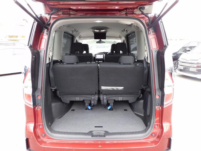 セレナ ハイウェイスターＶ　プロパイロット・後期・１０インチフルセグナビ・後席モニター・全周囲カメラ・ＢＴオーディオ・両側自動ドア・ＬＥＤライト・フォグＬＥＤ・エマージェンシーブレーキ・アイドリングストップ・ＥＴＣ・ＢＳＭ（8枚目）