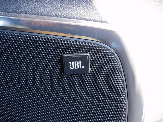 アルファードハイブリッド エグゼクティブラウンジＳ　後期・ＪＢＬ・９インチフルセグナビ・後席モニター・全周囲カメラ・ＢＴオーディオ・両側自動ドア・サンルーフ・３眼ＬＥＤライト・フォグＬＥＤ・デジタルミラー・トヨタセーフティセンス・ＥＴＣ・ＢＳＭ（13枚目）