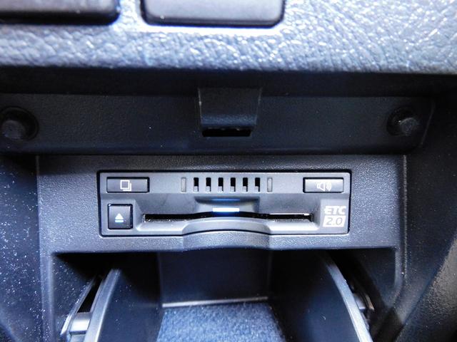 アルファードハイブリッド エグゼクティブラウンジＳ　後期・ＪＢＬ・９インチフルセグナビ・後席モニター・全周囲カメラ・ＢＴオーディオ・両側自動ドア・サンルーフ・３眼ＬＥＤライト・フォグＬＥＤ・デジタルミラー・トヨタセーフティセンス・ＥＴＣ・ＢＳＭ（14枚目）