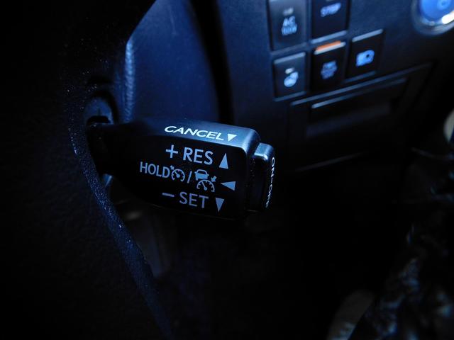 アルファードハイブリッド エグゼクティブラウンジＳ　後期・ＪＢＬ・９インチフルセグナビ・後席モニター・全周囲カメラ・ＢＴオーディオ・両側自動ドア・サンルーフ・３眼ＬＥＤライト・フォグＬＥＤ・デジタルミラー・トヨタセーフティセンス・ＥＴＣ・ＢＳＭ（43枚目）