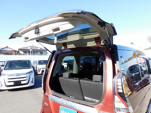 セレナ ｅ－パワー　ハイウェイスターＶ　後期・プロパイロット・９インチフルセグナビ・後席モニター・全周囲カメラ・ＢＴオーディオ・両側自動ドア・ＬＥＤライト・フォグＬＥＤ・デジタルミラー・エマージェンシーブレーキ・ＥＴＣ・ドアバイザー（33枚目）