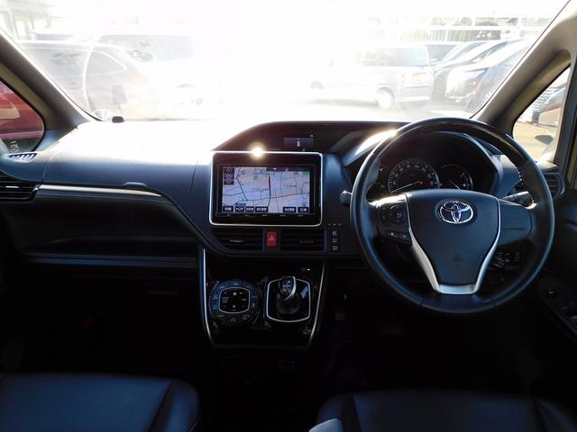 TOYOTA ESQUIRE HYBRID GI BLACK TAILORED