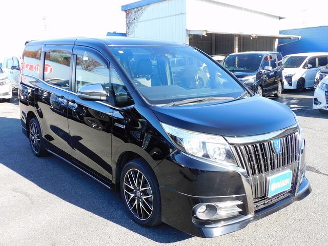 TOYOTA ESQUIRE HYBRID GI BLACK TAILORED