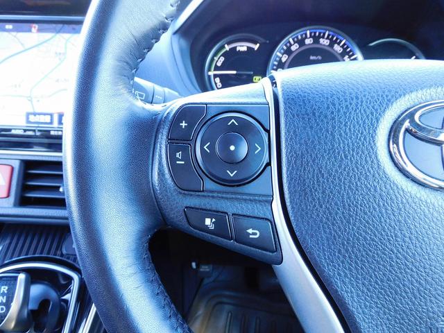 TOYOTA ESQUIRE HYBRID GI BLACK TAILORED