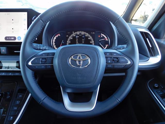 ノア Ｚ　１０インチフルセグナビ・後席モニター・バックカメラ・ＢＴオーディオ・両側自動ドア・ＬＥＤライト・フォグＬＥＤ・トヨタセーフティセンス・ＡＣＣ・ＥＴＣ・ハーフレザーシート・シートヒーター・フロアマット（11枚目）