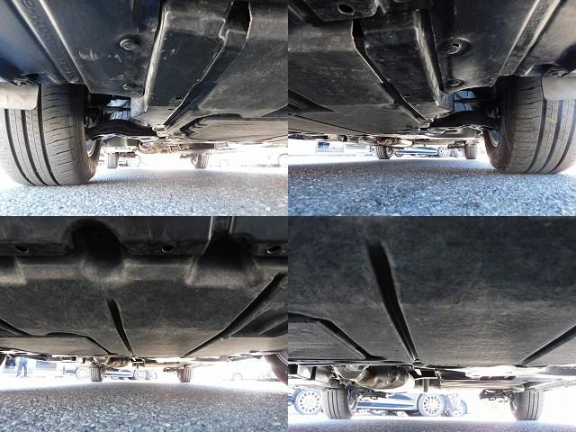 ノア Ｚ　１０インチフルセグナビ・後席モニター・バックカメラ・ＢＴオーディオ・両側自動ドア・ＬＥＤライト・フォグＬＥＤ・トヨタセーフティセンス・ＡＣＣ・ＥＴＣ・ハーフレザーシート・シートヒーター・フロアマット（20枚目）