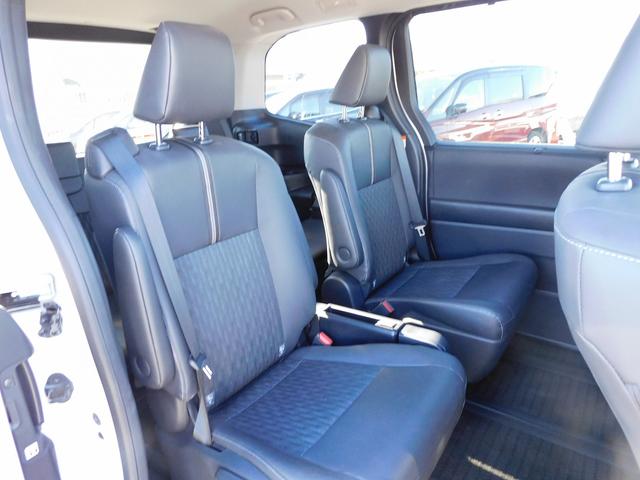 ノア Ｚ　１０インチフルセグナビ・後席モニター・バックカメラ・ＢＴオーディオ・両側自動ドア・ＬＥＤライト・フォグＬＥＤ・トヨタセーフティセンス・ＡＣＣ・ＥＴＣ・ハーフレザーシート・シートヒーター・フロアマット（29枚目）