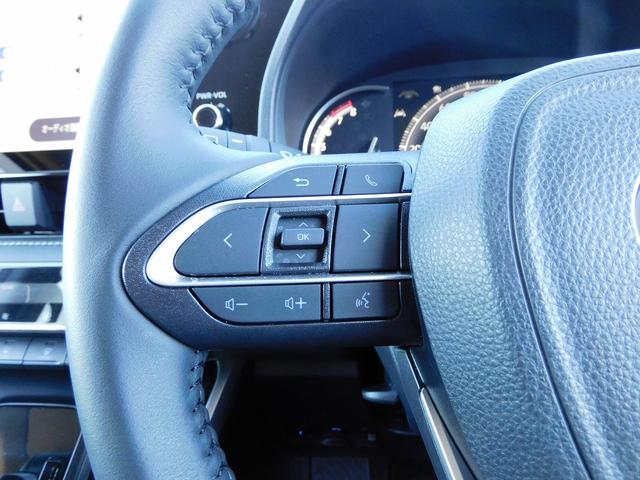 ノア Ｚ　１０インチフルセグナビ・後席モニター・バックカメラ・ＢＴオーディオ・両側自動ドア・ＬＥＤライト・フォグＬＥＤ・トヨタセーフティセンス・ＡＣＣ・ＥＴＣ・ハーフレザーシート・シートヒーター・フロアマット（38枚目）