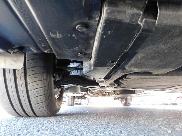 ノア Ｚ　１０インチフルセグナビ・後席モニター・バックカメラ・ＢＴオーディオ・両側自動ドア・ＬＥＤライト・フォグＬＥＤ・トヨタセーフティセンス・ＡＣＣ・ＥＴＣ・ハーフレザーシート・シートヒーター・フロアマット（59枚目）