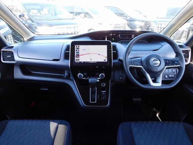 セレナ ハイウェイスターV 後期・プロパイロット・10インチフルセグナビ・後席モニター・全周囲カメラ・BTオーディオ・両側自動ドア・LEDライト・フォグLED・エマージェンシーブレーキ・ETC・BSM・アイドリングストップ(4枚目)