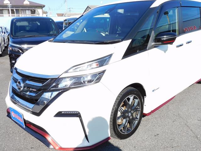 セレナ ニスモ メーカー9インチナビTV・全カメラ・CD・DVD・ブルートゥース・プロパイロット・Cセンサー・両自動ドア・ETC・LEDライト・LEDフォグ・17アルミ・USB・後席モニター・インテリキー・Pガラス(55枚目)