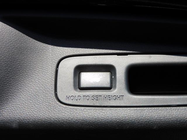 オデッセイハイブリッド ｅ：ＨＥＶアブソルート・ＥＸ　後期・１１インチフルセグナビ・全周囲カメラ・ＢＴオーディオ・両側自動ドア・ＬＥＤライト・フォグＬＥＤ・ホンダセンシング・ＡＣＣ・ＥＴＣ・ＢＳＭ・ハーフレザーシート・シートヒーター・アイドリングストップ（33枚目）