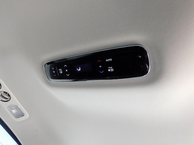 オデッセイハイブリッド ｅ：ＨＥＶアブソルート・ＥＸ　後期・１１インチフルセグナビ・全周囲カメラ・ＢＴオーディオ・両側自動ドア・ＬＥＤライト・フォグＬＥＤ・ホンダセンシング・ＡＣＣ・ＥＴＣ・ＢＳＭ・ハーフレザーシート・シートヒーター・アイドリングストップ（47枚目）