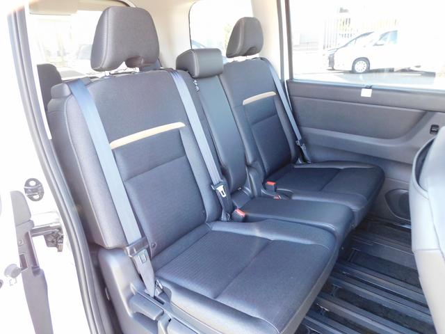 セレナ ｅ－パワー　ハイウェイスターＶ　プロパイロット・ＮＩＳＳＡＮＣｏｎｎｅｃｔナビ・後席モニター・全周囲カメラ・ＢＴオーディオ・両側自動ドア・ＬＥＤライト・フォグＬＥＤ・デジタルミラー・エマージェンシーブレーキ・ＥＴＣ・ＢＳＭ（29枚目）