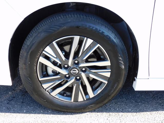 セレナ ｅ－パワー　ハイウェイスターＶ　プロパイロット・ＮＩＳＳＡＮＣｏｎｎｅｃｔナビ・後席モニター・全周囲カメラ・ＢＴオーディオ・両側自動ドア・ＬＥＤライト・フォグＬＥＤ・デジタルミラー・エマージェンシーブレーキ・ＥＴＣ・ＢＳＭ（53枚目）