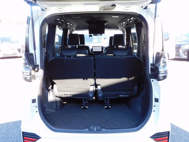 ヴォクシー ハイブリッドS-Z 10インチフルセグナビ・後席モニター・バックカメラ・BTオーディオ・両側自動ドア・LEDライト・トヨタセーフティセンス・ACC・ETC・シートヒーター・ハーフレザーシート・フロアマット・ドアバイザー(8枚目)