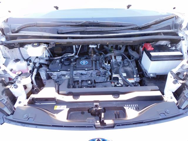 ヴォクシー ハイブリッドS-Z 10インチフルセグナビ・後席モニター・バックカメラ・BTオーディオ・両側自動ドア・LEDライト・トヨタセーフティセンス・ACC・ETC・シートヒーター・ハーフレザーシート・フロアマット・ドアバイザー(18枚目)