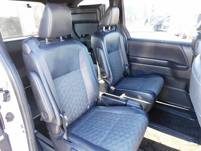 ヴォクシー ハイブリッドS-Z 10インチフルセグナビ・後席モニター・バックカメラ・BTオーディオ・両側自動ドア・LEDライト・トヨタセーフティセンス・ACC・ETC・シートヒーター・ハーフレザーシート・フロアマット・ドアバイザー(29枚目)