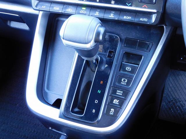 ヴォクシー ハイブリッドS-Z 10インチフルセグナビ・後席モニター・バックカメラ・BTオーディオ・両側自動ドア・LEDライト・トヨタセーフティセンス・ACC・ETC・シートヒーター・ハーフレザーシート・フロアマット・ドアバイザー(43枚目)