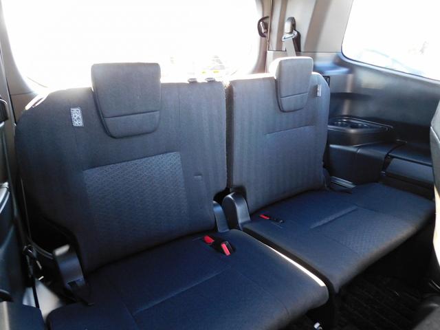 ヴォクシー ハイブリッドS-G ディスプレイオーディオ・フルセグ・全周囲カメラ・BTオーディオ・両側自動ドア・LEDライト・16AW・トヨタチームメイト・ACC・ETC・コーナーセンサー・本革ステアリング・フロアマット・ドアバイザー(7枚目)