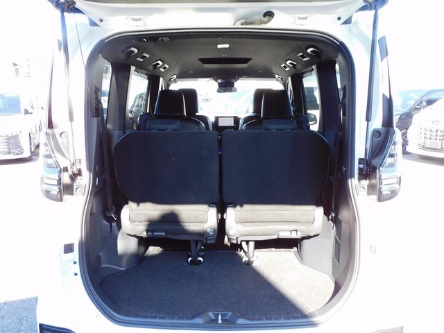 ヴォクシー ハイブリッドS-G ディスプレイオーディオ・フルセグ・全周囲カメラ・BTオーディオ・両側自動ドア・LEDライト・16AW・トヨタチームメイト・ACC・ETC・コーナーセンサー・本革ステアリング・フロアマット・ドアバイザー(8枚目)