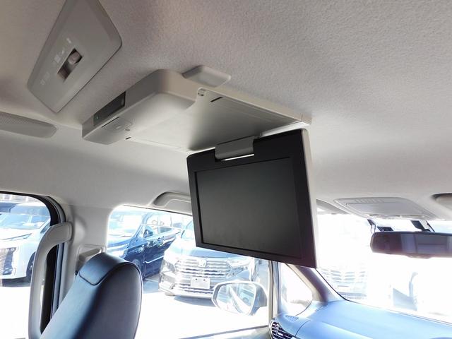 エスクァイア Gi 9インチフルセグナビ・後席モニター・バックカメラ・BTオーディオ・両側自動ドア・LEDライト・フォグライト・オートハイビーム・クルーズコントロール・アイドリングストップ・ETC・シートヒーター(10枚目)
