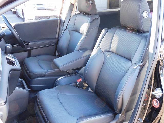 オデッセイハイブリッド ｅ：ＨＥＶアブソルート・ＥＸ　１０インチナビ地デジ・全カメラ・ＣＤ・ＤＶＤ・ブルートゥース・１８アルミ・レーダーＣ・ＬＫＡ・ＢＳＭ・両Ｐドア・Ｐゲート・ＬＥＤライト・ＵＳＢ・ＡＣ１００・Ｃソナー・パドルシフト・ＴＶキット・Ｐガラス（21枚目）