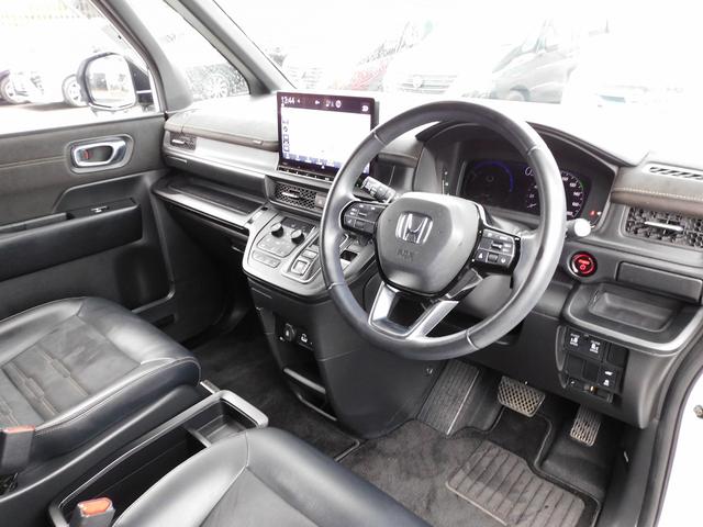 ステップワゴン e:HEVスパーダ プレミアムライン 11インチフルセグナビ・後席モニター・全周囲カメラ・BTオーディオ・両側自動ドア・LEDライト・フォグLED・ホンダセンシング・ACC・BSM・ETC・ハーフレザーシート・シートヒーター・フロアマット(27枚目)