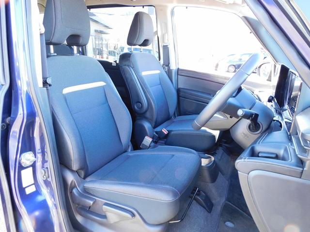 セレナ e-パワー ハイウェイスターV プロパイロット・NISSANConnectナビ・後席モニター・全周囲カメラ・BTオーディオ・両側自動ドア・LEDライト・フォグLED・デジタルミラー・エマージェンシーブレーキ・ETC・BSM(5枚目)