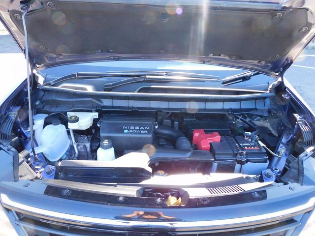 セレナ e-パワー ハイウェイスターV プロパイロット・NISSANConnectナビ・後席モニター・全周囲カメラ・BTオーディオ・両側自動ドア・LEDライト・フォグLED・デジタルミラー・エマージェンシーブレーキ・ETC・BSM(19枚目)
