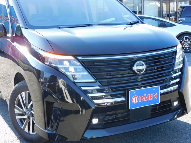 セレナ ハイウェイスターV プロパイロット・9インチフルセグナビ・全周囲カメラ・BTオーディオ・両側自動ドア・LEDライト・フォグLED・デジタルミラー・エマージェンシーブレーキ・アイドリングストップ・ETC・ドアバイザー(16枚目)