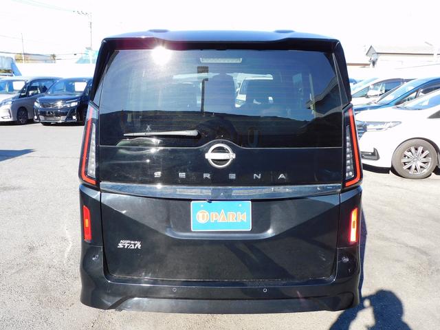 セレナ ハイウェイスターV プロパイロット・9インチフルセグナビ・全周囲カメラ・BTオーディオ・両側自動ドア・LEDライト・フォグLED・デジタルミラー・エマージェンシーブレーキ・アイドリングストップ・ETC・ドアバイザー(25枚目)