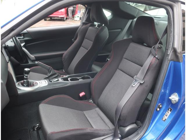 ＢＲＺ Ｓ　６速ＭＴ　後期　ＳＴｉフルエアロ　フジツボマフラー　ＰＲＯＶＡローサス　リアスポイラー　ブリッツサクションパイプ　スマートキー　ナビ　地デジ　Ｂｌｕｅｔｏｏｔｈ　ＬＥＤヘッドライト　フォグランプ（26枚目）