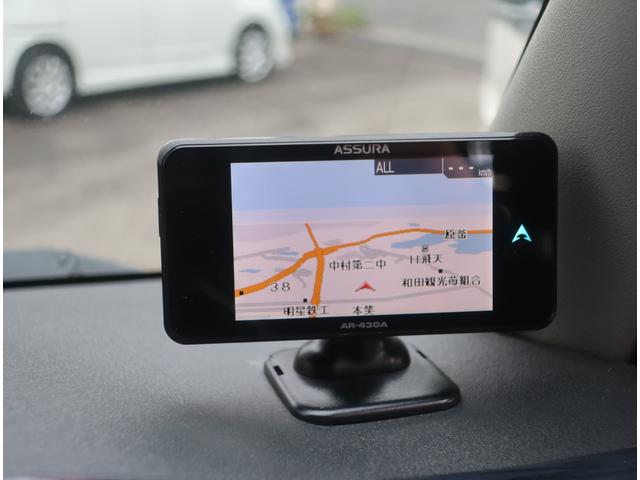ハイエースワゴン ＧＬ　ナビ　地デジ　バックカメラ　Ｂｌｕｅｔｏｏｔｈ　後席モニター　フロントスポイラー　パワースライドドア　黒革調シートカバー　キーレス　ＥＴＣ　電動格納ミラー　ダブルエアコン　社外ステアリング　ローダウン（37枚目）