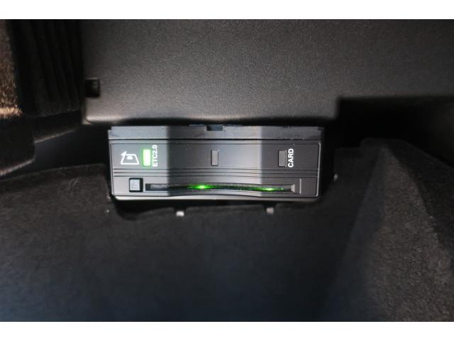 Ｂクラス Ｂ２００ｄ　ＡＭＧライン　ＡＭＧ１８インチＡＷ　純正ナビ　地デジ　バックカメラ　ＬＥＤヘッドライト　クルーズコントロール　パーキングアシスト　ハーフレザーシート　スマートキー　プッシュスタート記録簿（38枚目）