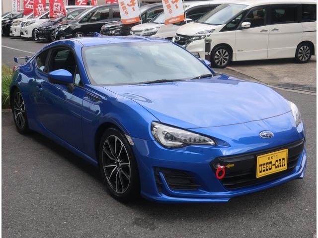 ＢＲＺ Ｒ　後期型　６速ＭＴ　ブリッツ車高調　リアスポイラー　社外ステアリング　ナビ　地デジ　バックカメラ　Ｂｌｕｅｔｏｏｔｈ　記録簿　純正ＬＥＤヘッドライト　ＥＴＣ　電動格納ミラー　修復歴無し（9枚目）