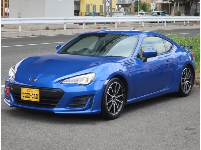 ＢＲＺ Ｒ　後期型　６速ＭＴ　ブリッツ車高調　リアスポイラー　社外ステアリング　ナビ　地デジ　バックカメラ　Ｂｌｕｅｔｏｏｔｈ　記録簿　純正ＬＥＤヘッドライト　ＥＴＣ　電動格納ミラー　修復歴無し（10枚目）