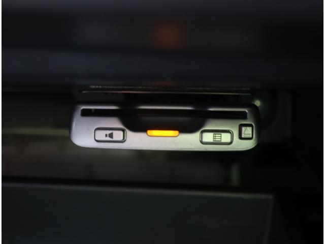 ＢＲＺ Ｒ　後期型　６速ＭＴ　ブリッツ車高調　リアスポイラー　社外ステアリング　ナビ　地デジ　バックカメラ　Ｂｌｕｅｔｏｏｔｈ　記録簿　純正ＬＥＤヘッドライト　ＥＴＣ　電動格納ミラー　修復歴無し（35枚目）