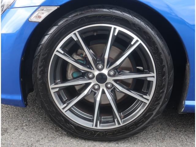 ＢＲＺ Ｒ　後期型　６速ＭＴ　ブリッツ車高調　リアスポイラー　社外ステアリング　ナビ　地デジ　バックカメラ　Ｂｌｕｅｔｏｏｔｈ　記録簿　純正ＬＥＤヘッドライト　ＥＴＣ　電動格納ミラー　修復歴無し（39枚目）