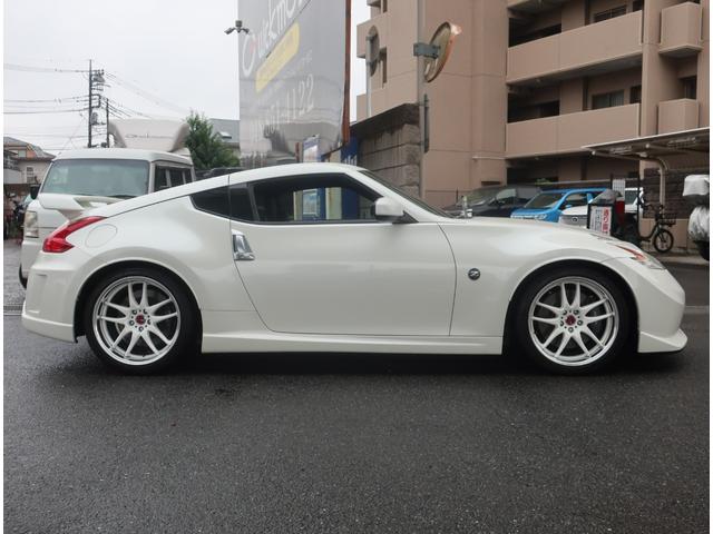 フェアレディZ バージョンニスモ TEIN車高調 WORK19インチアルミ ニスモ純正マフラー リアスポイラー ナビ 地デジ Bluetooth ハーフレザーシート インテリキー HIDヘッドライト パドルシフト ETC レーダー(28枚目)