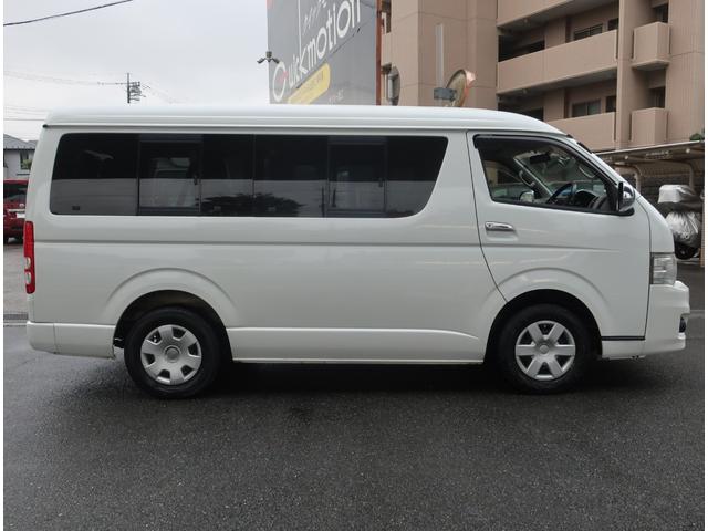 ハイエースワゴン GL ナビ 地デジ バックカメラ Bluetooth フリップダウンモニター 記録簿 シートカバー オートステップ ETC LEDヘッドライト フォグランプ キーレス オートエアコン 小窓付き(28枚目)