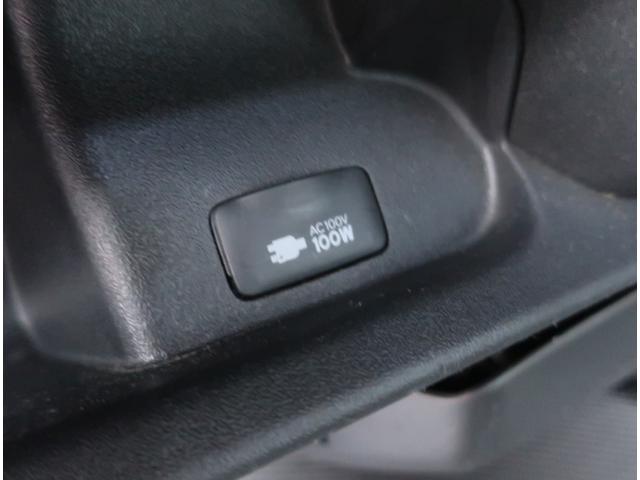 ハイエースワゴン GL ナビ 地デジ バックカメラ Bluetooth フリップダウンモニター 記録簿 シートカバー オートステップ ETC LEDヘッドライト フォグランプ キーレス オートエアコン 小窓付き(35枚目)