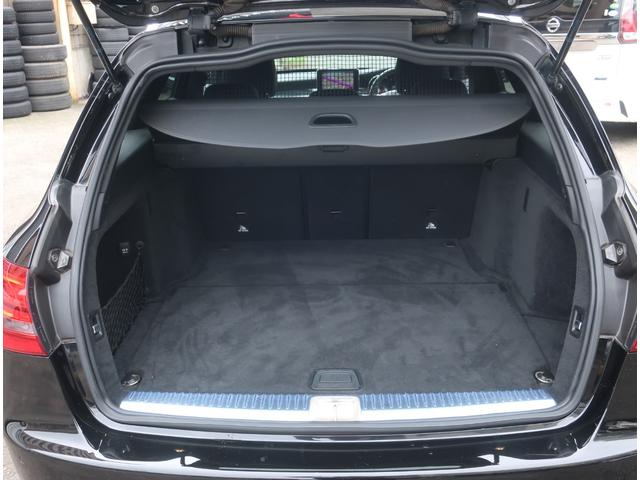 Ｃクラスステーションワゴン Ｃ２００　ステーションワゴン　スポーツ本革仕様　レーダーセーフティＰＫＧ　エアバランスＰＫＧ　記録簿（Ｈ３０．Ｒ２．４．６）　ナビ　地デジ　バックカメラ　Ｂｌｕｅｔｏｏｔｈ　パワーバックドア　ヘッドアップディスプレイ　黒革＆パワーシート（24枚目）