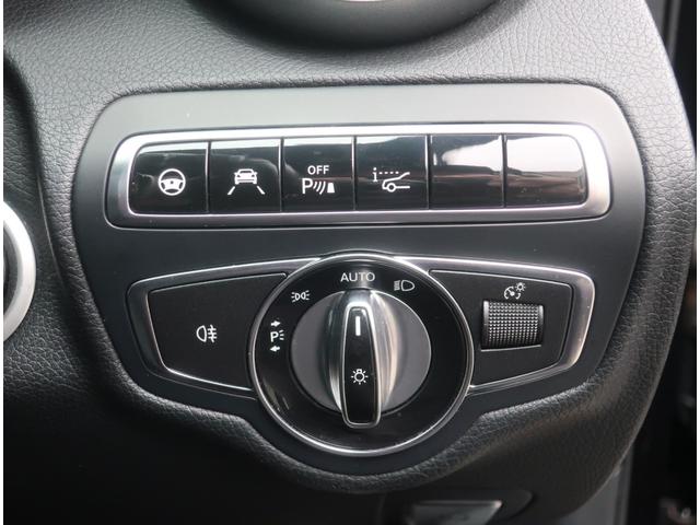 Ｃクラスステーションワゴン Ｃ２００　ステーションワゴン　スポーツ本革仕様　レーダーセーフティＰＫＧ　エアバランスＰＫＧ　記録簿（Ｈ３０．Ｒ２．４．６）　ナビ　地デジ　バックカメラ　Ｂｌｕｅｔｏｏｔｈ　パワーバックドア　ヘッドアップディスプレイ　黒革＆パワーシート（35枚目）