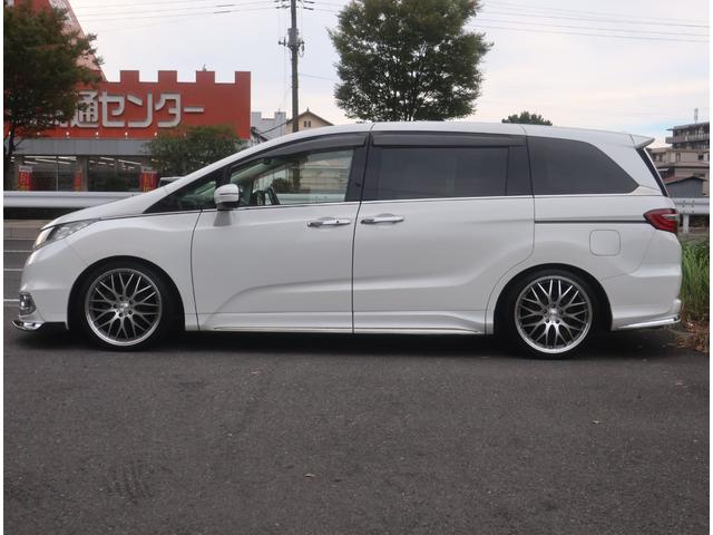 オデッセイ アブソルート　ユーザー買取車　ＴＥＩＮ車高調　フロントスポイラー　社外１９インチアルミホイール　ナビ　地デジ　バックカメラ　Ｂｌｕｅｔｏｏｔｈ　記録簿　パワースライドドア　フリップダウンモニター（ＨＤＭＩ接続可）（32枚目）